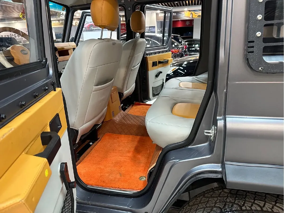 2023 BAW 212 2.4T 211HP L4 6MT,autocango,china used car exporter,china ev exporter,chinese used car exporter,chinese used ev exporter