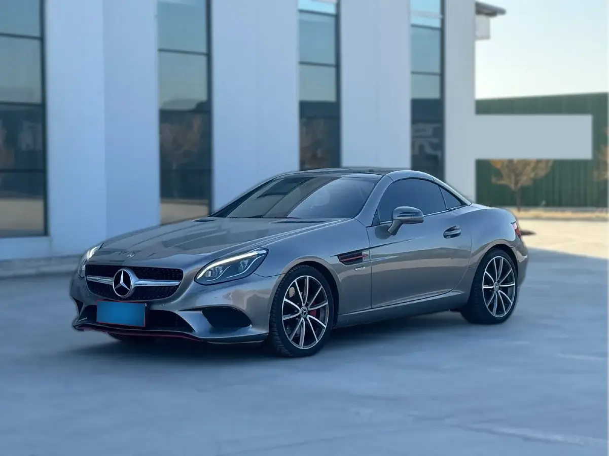 2018 Mercedes-Benz SLC Class 2.0T 211HP L4 9AT