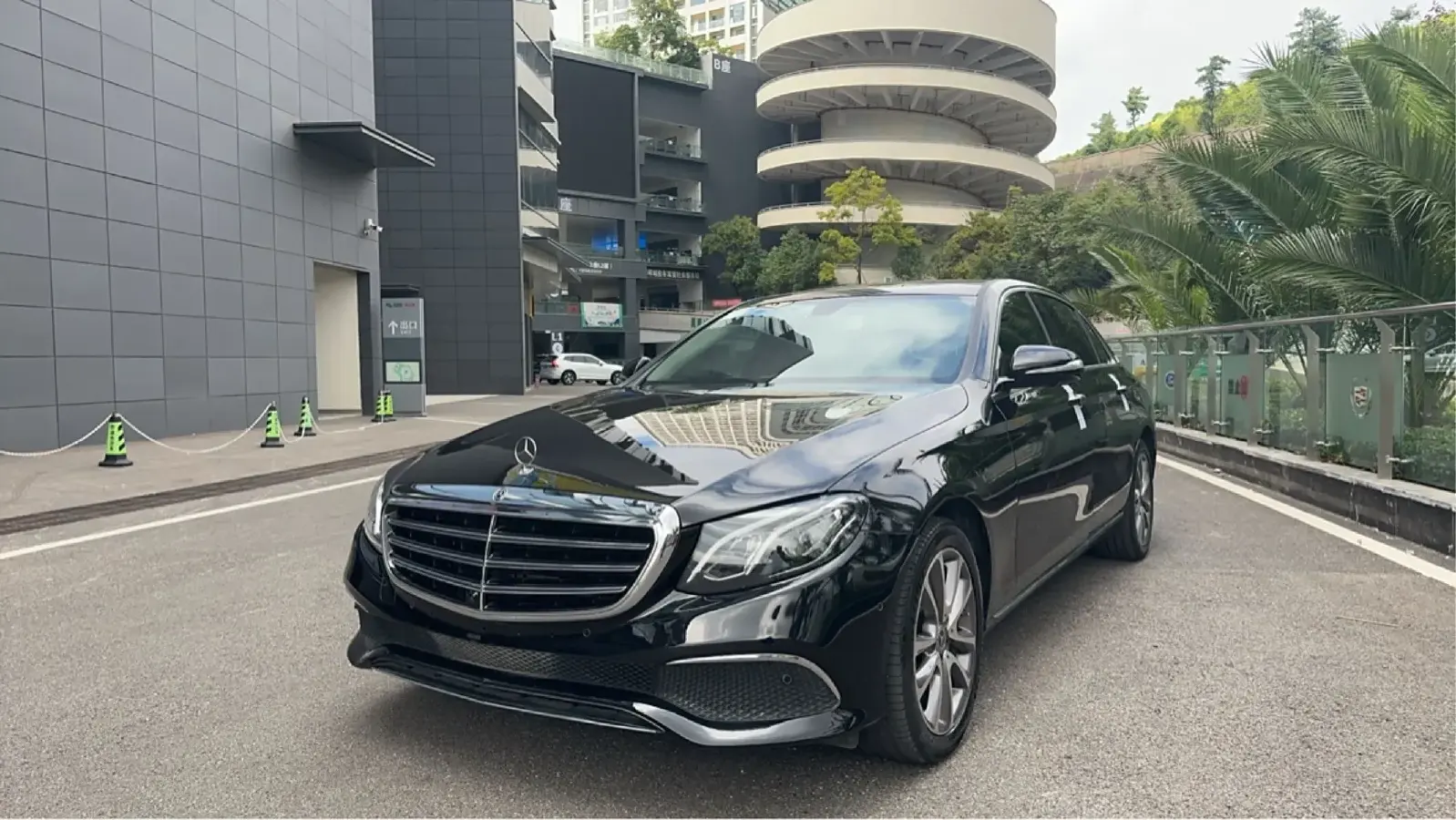 2019 Mercedes-Benz E Class 2.0T 258HP L4 9AT