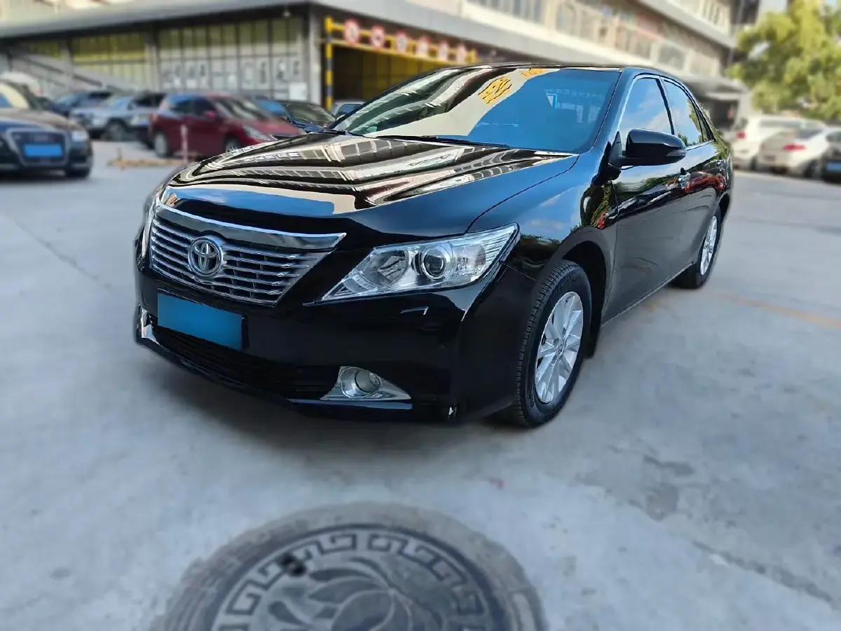 2012 Toyota Camry 2.5L 184HP L4 6AT