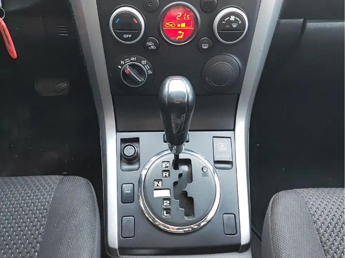 2008 Suzuki Grand Vitara 2.4L 166HP L4 4AT,autocango,china used car exporter,china ev exporter,chinese used car exporter,chinese used ev exporter