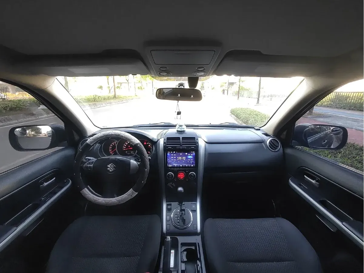 2008 Suzuki Grand Vitara 2.4L 166HP L4 4AT,autocango,china used car exporter,china ev exporter,chinese used car exporter,chinese used ev exporter