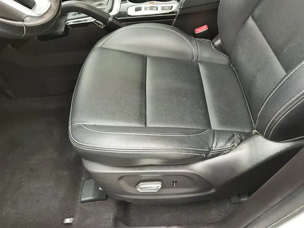 2016 Zotye SR7 1.5T 150HP L4 CVT,autocango,china used car exporter,china ev exporter,chinese used car exporter,chinese used ev exporter