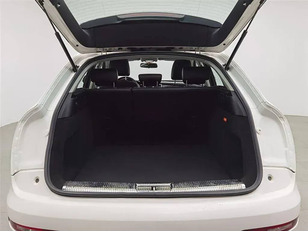 2016 Zotye SR7 1.5T 150HP L4 CVT,autocango,china used car exporter,china ev exporter,chinese used car exporter,chinese used ev exporter