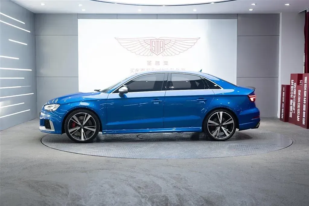 2017 Audi RS 3 2.5T 400HP L5 7DCT,autocango,china used car exporter,china ev exporter,chinese used car exporter,chinese used ev exporter