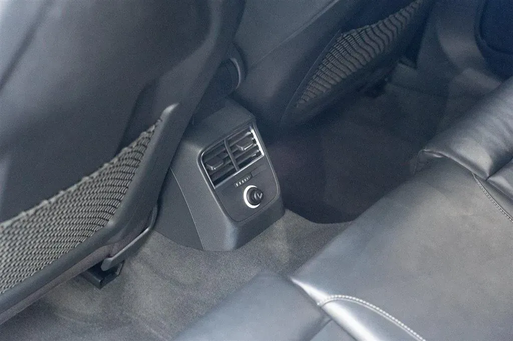 2017 Audi RS 3 2.5T 400HP L5 7DCT,autocango,china used car exporter,china ev exporter,chinese used car exporter,chinese used ev exporter