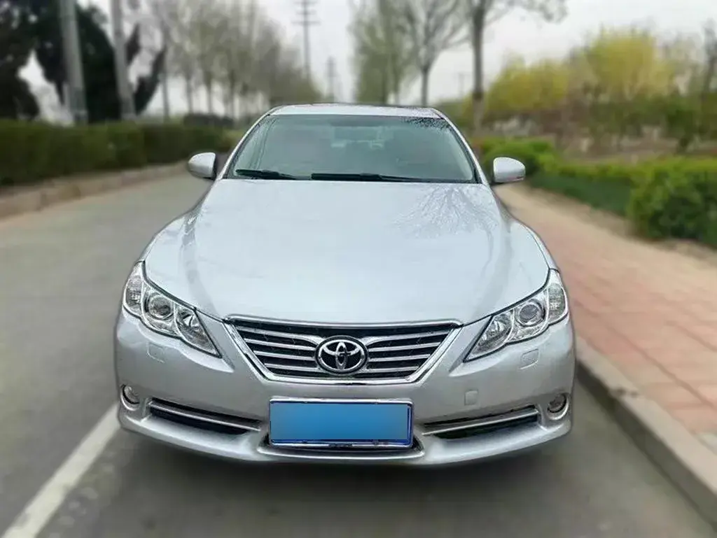 2010 Toyota Reiz 2.5L 193HP V6 6AT