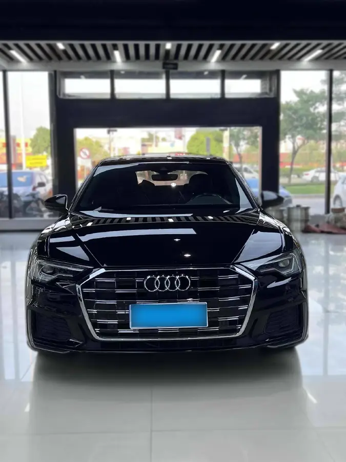 2021 Audi A6L 2.0T 190HP L4 7DCT
