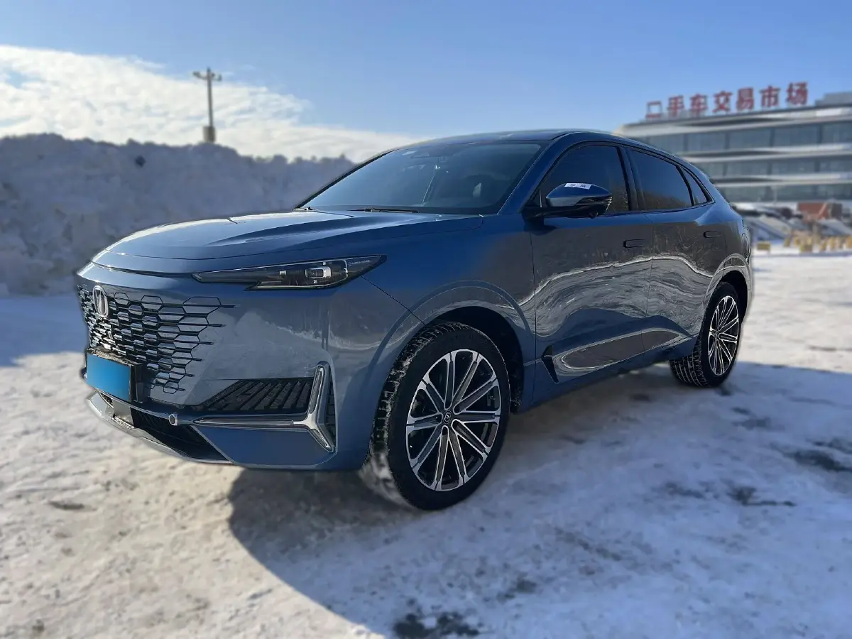 2021 ChangAn UNI-K 2.0T 233HP L4 8AT