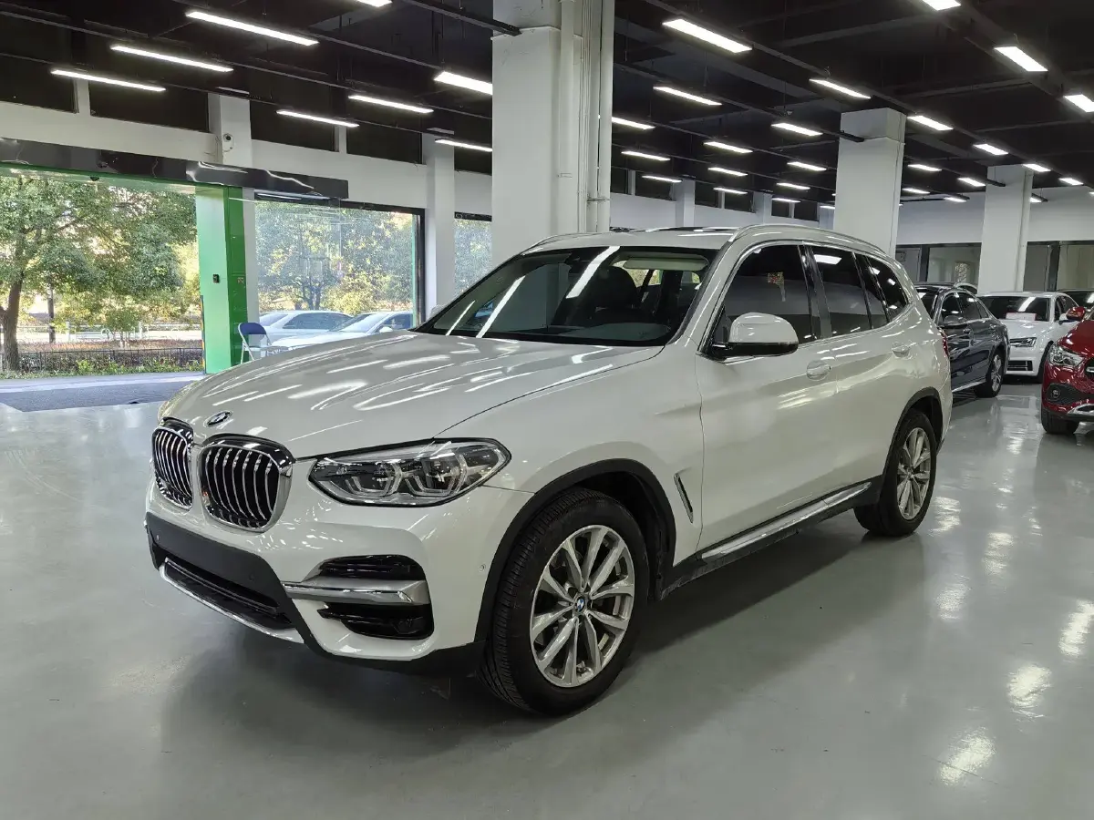 2021 BMW X3 2.0T 184HP L4 8AT