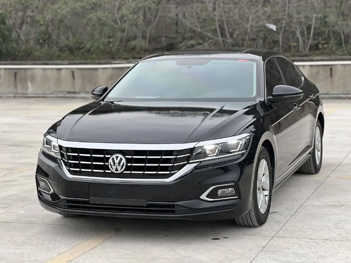 2019 Volkswagen Passat 1.4T 150HP L4 7DCT