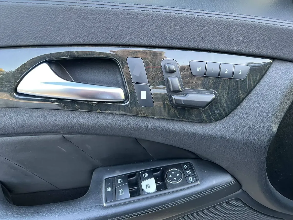 2012 Mercedes-Benz CLS AMG 5.5T 525HP V8 7AT,autocango,china used car exporter,china ev exporter,chinese used car exporter,chinese used ev exporter