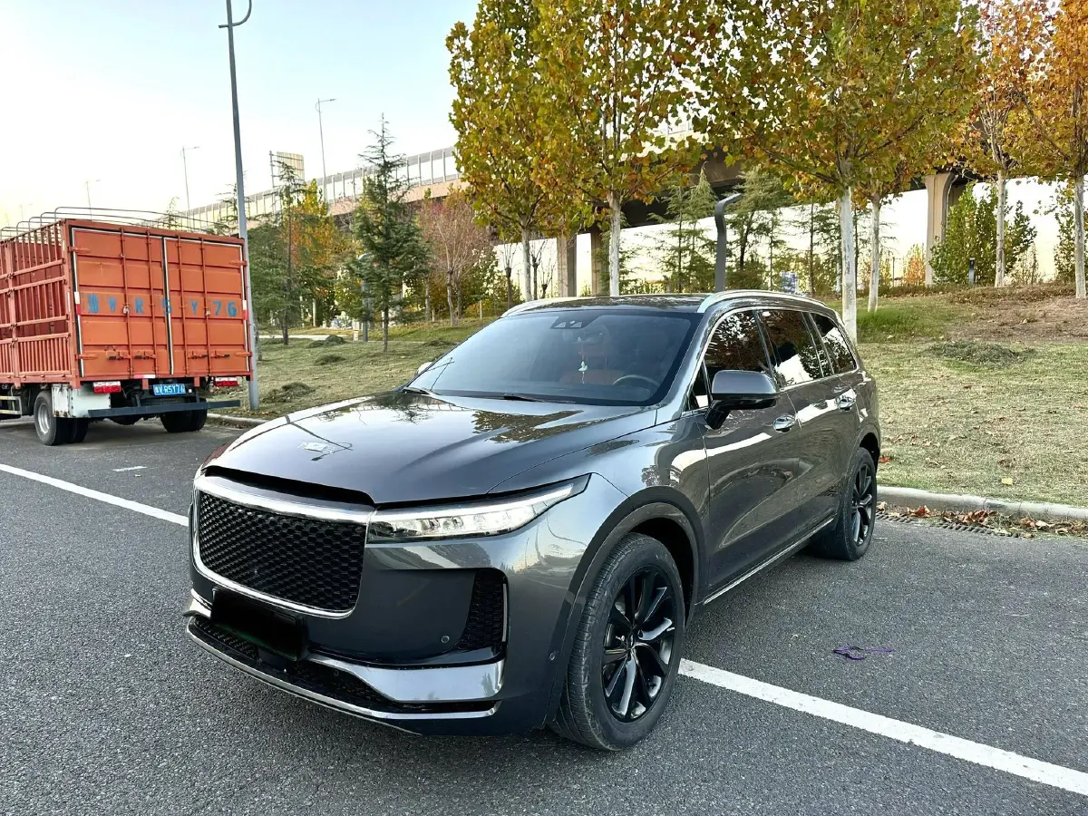 2020 Li ONE Range Extended 131HP REEV 40.5KWH