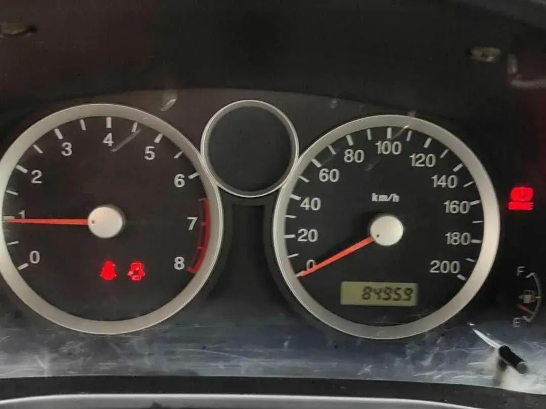 2012 Suzuki Liana 1.4L 101HP L4 5MT,autocango,china used car exporter,china ev exporter,chinese used car exporter,chinese used ev exporter