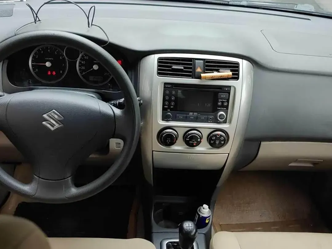 2012 Suzuki Liana 1.4L 101HP L4 5MT,autocango,china used car exporter,china ev exporter,chinese used car exporter,chinese used ev exporter