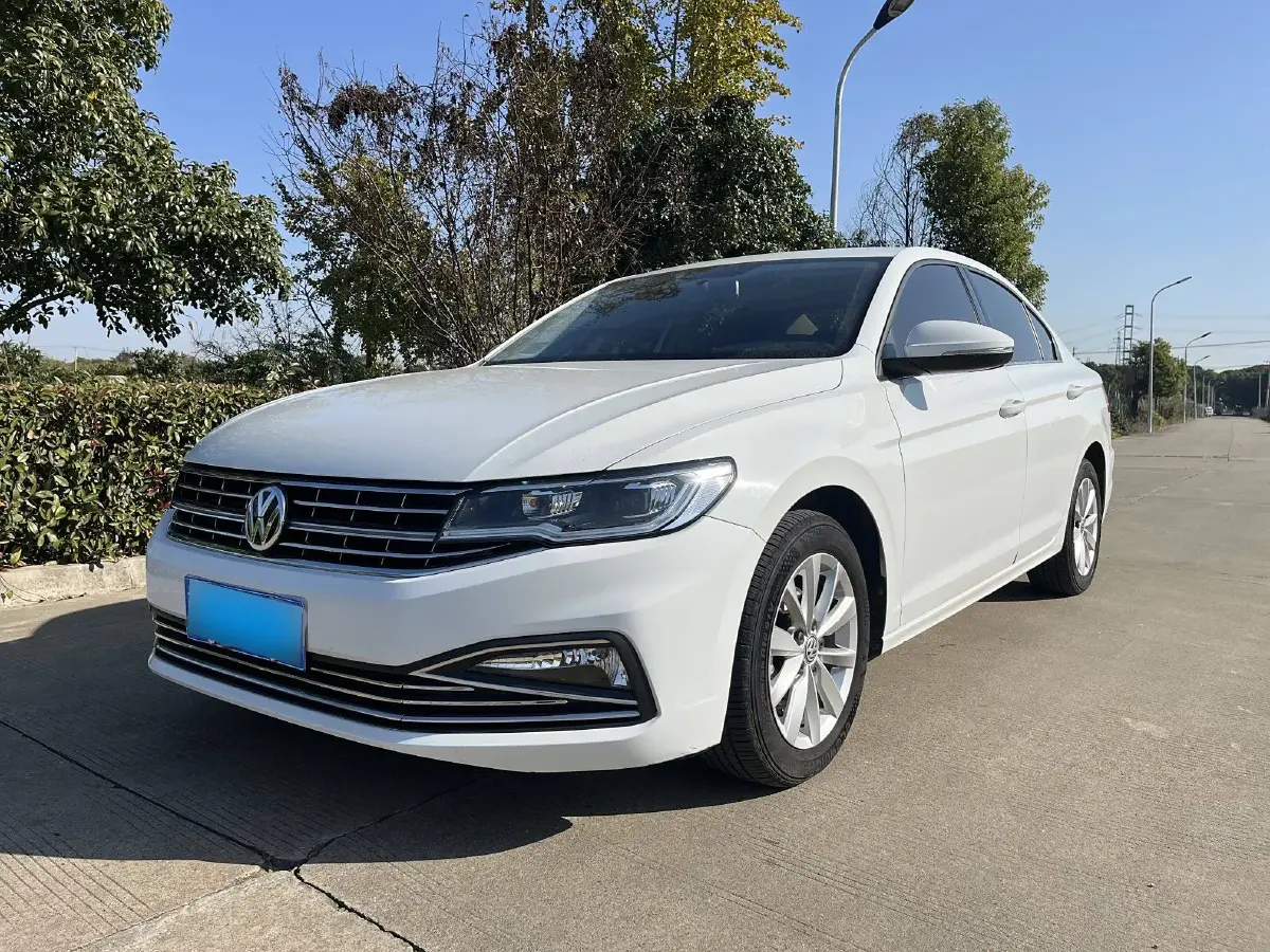 2020 Volkswagen Bora 1.5L 113HP L4 6AT