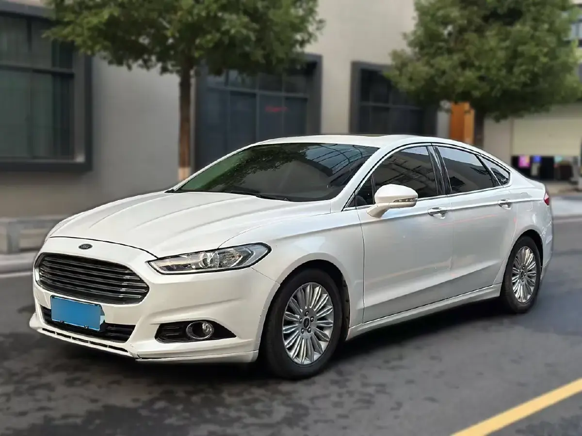 2013 Ford Mondeo 2.0T 203HP L4 6AT