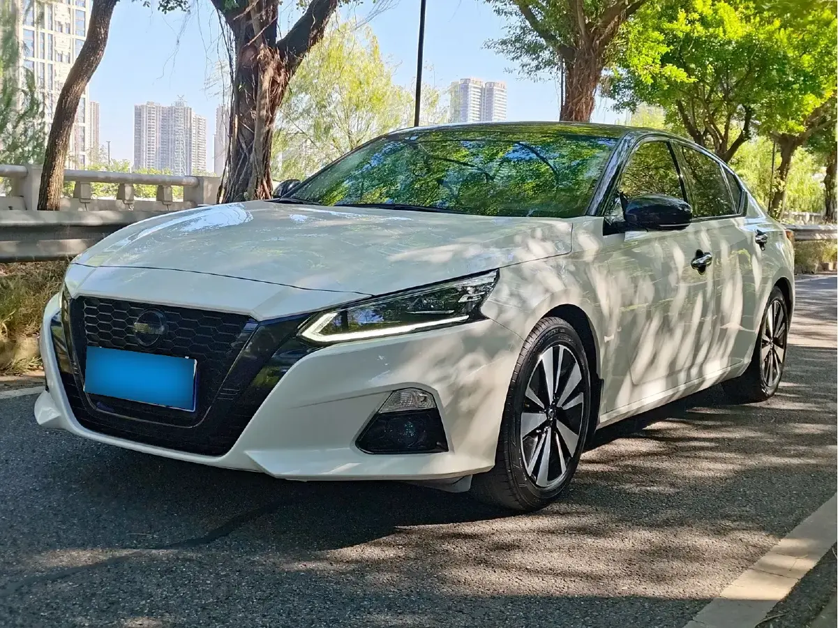 2020 Nissan Teana 2.0L 159HP L4 CVT
