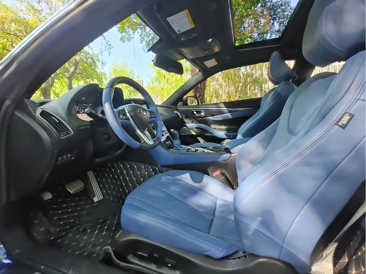 2017 Infiniti Q60 2.0T 211HP L4 7AT,autocango,china used car exporter,china ev exporter,chinese used car exporter,chinese used ev exporter