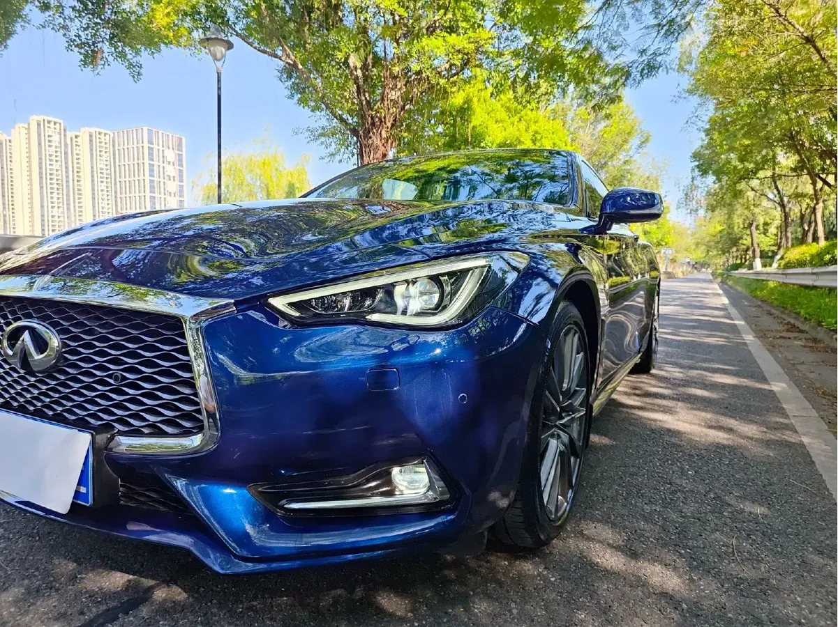 2017 Infiniti Q60 2.0T 211HP L4 7AT,autocango,china used car exporter,china ev exporter,chinese used car exporter,chinese used ev exporter