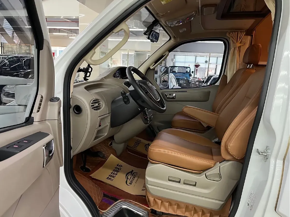 2019 MAXUS V80 RV,autocango,china used car exporter,china ev exporter,chinese used car exporter,chinese used ev exporter