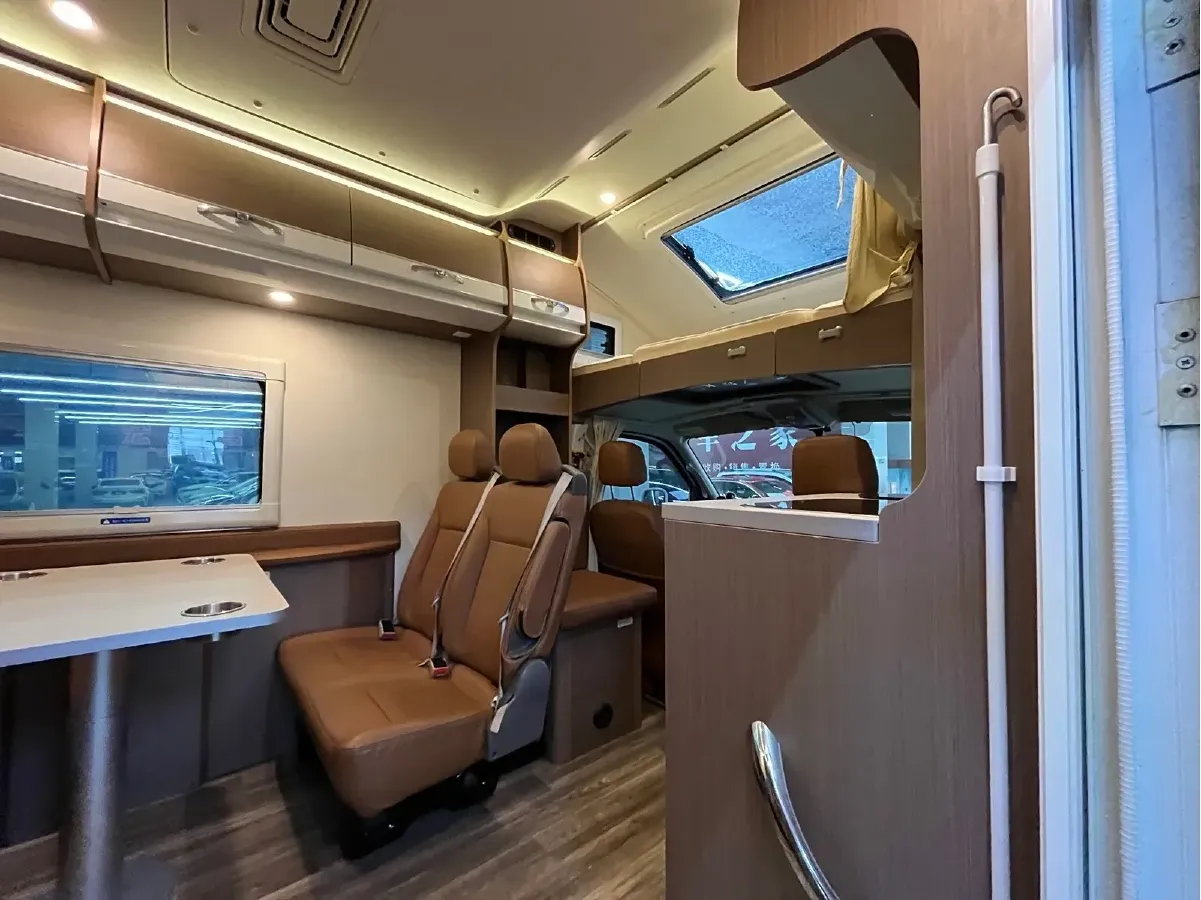 2019 MAXUS V80 RV,autocango,china used car exporter,china ev exporter,chinese used car exporter,chinese used ev exporter