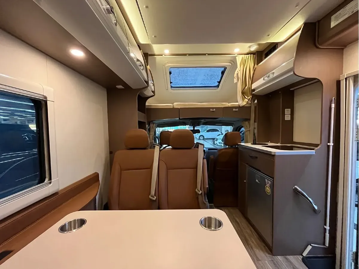 2019 MAXUS V80 RV,autocango,china used car exporter,china ev exporter,chinese used car exporter,chinese used ev exporter