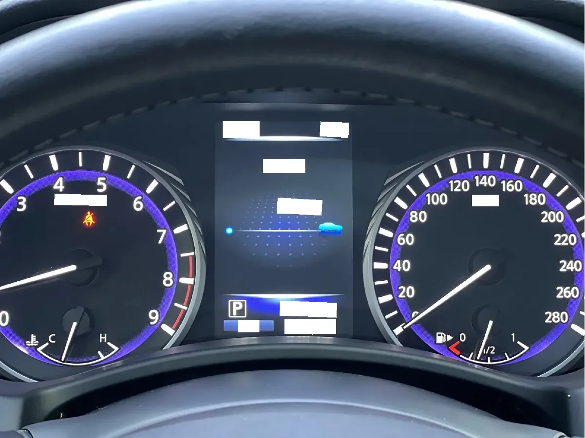 2014 Infiniti Q50 3.7L 351HP V6 7AT,autocango,china used car exporter,china ev exporter,chinese used car exporter,chinese used ev exporter