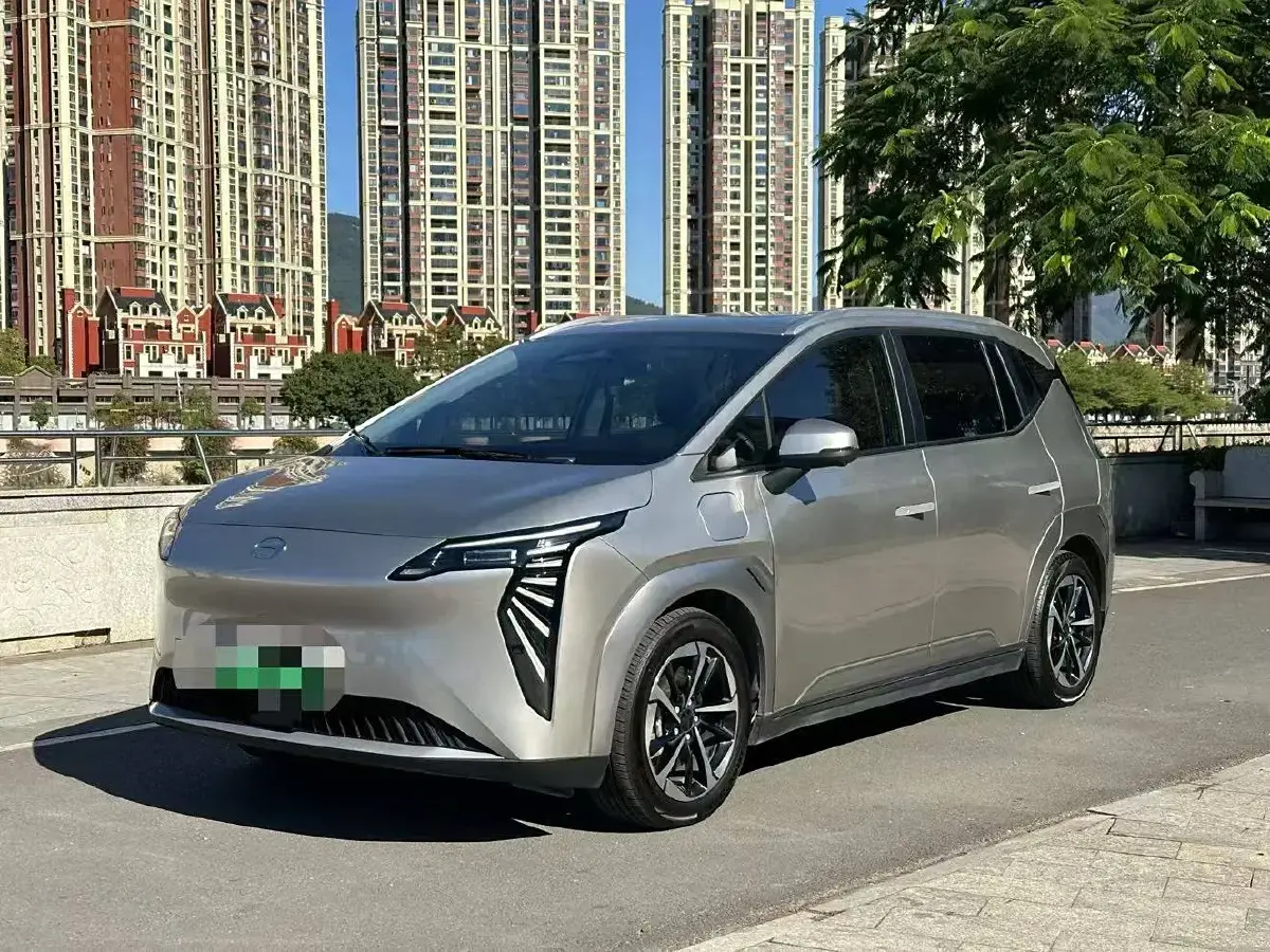 2023 Aion Y BEV 61.7KWH