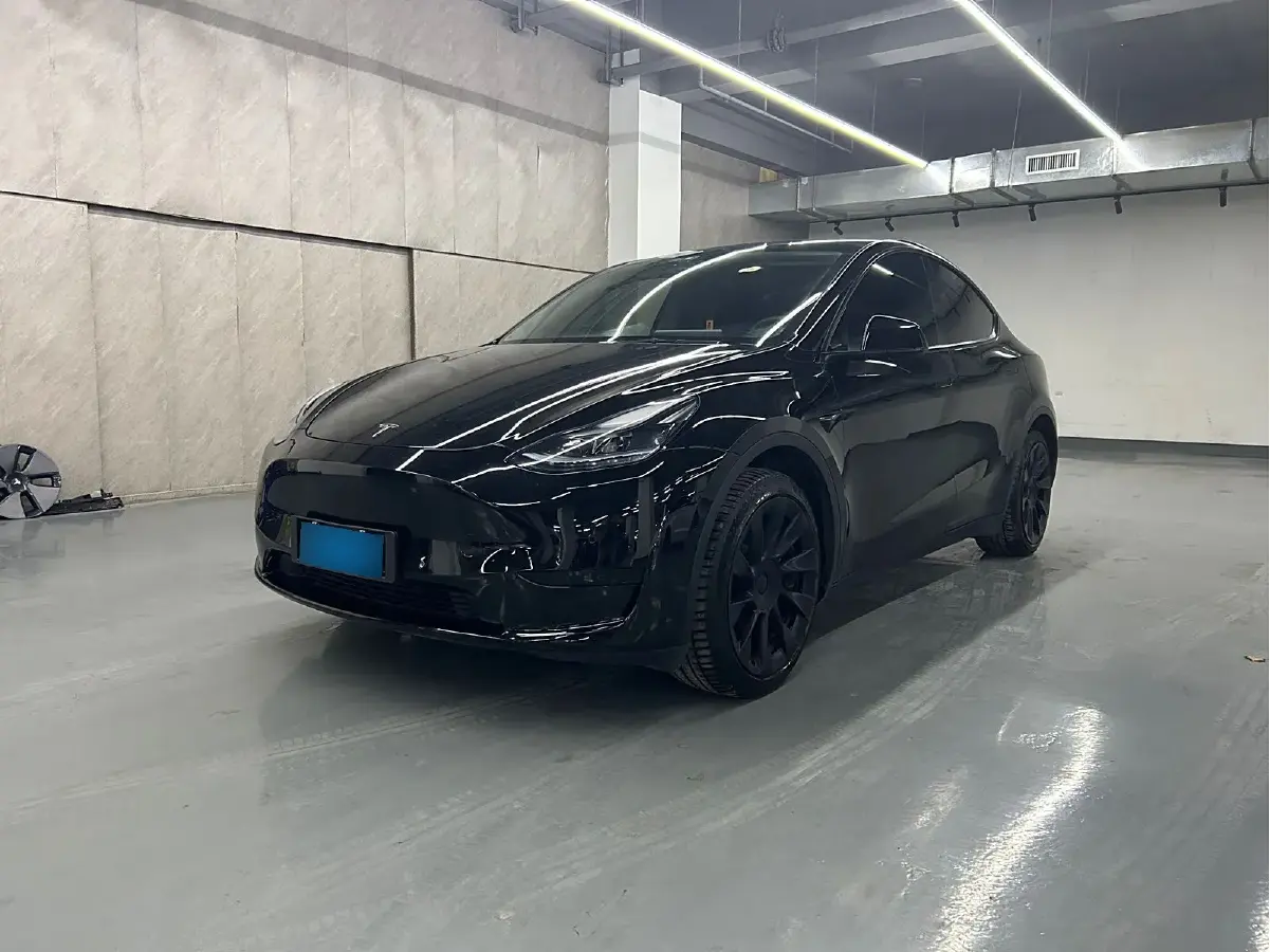 2022 Tesla Model Y BEV 60KWH