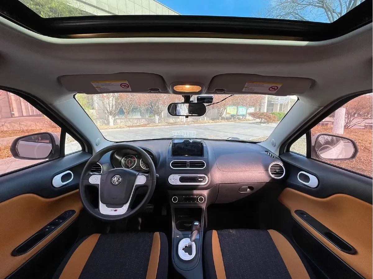 2015 MG 3SW 1.5L 109HP L4 5AMT,autocango,china used car exporter,china ev exporter,chinese used car exporter,chinese used ev exporter