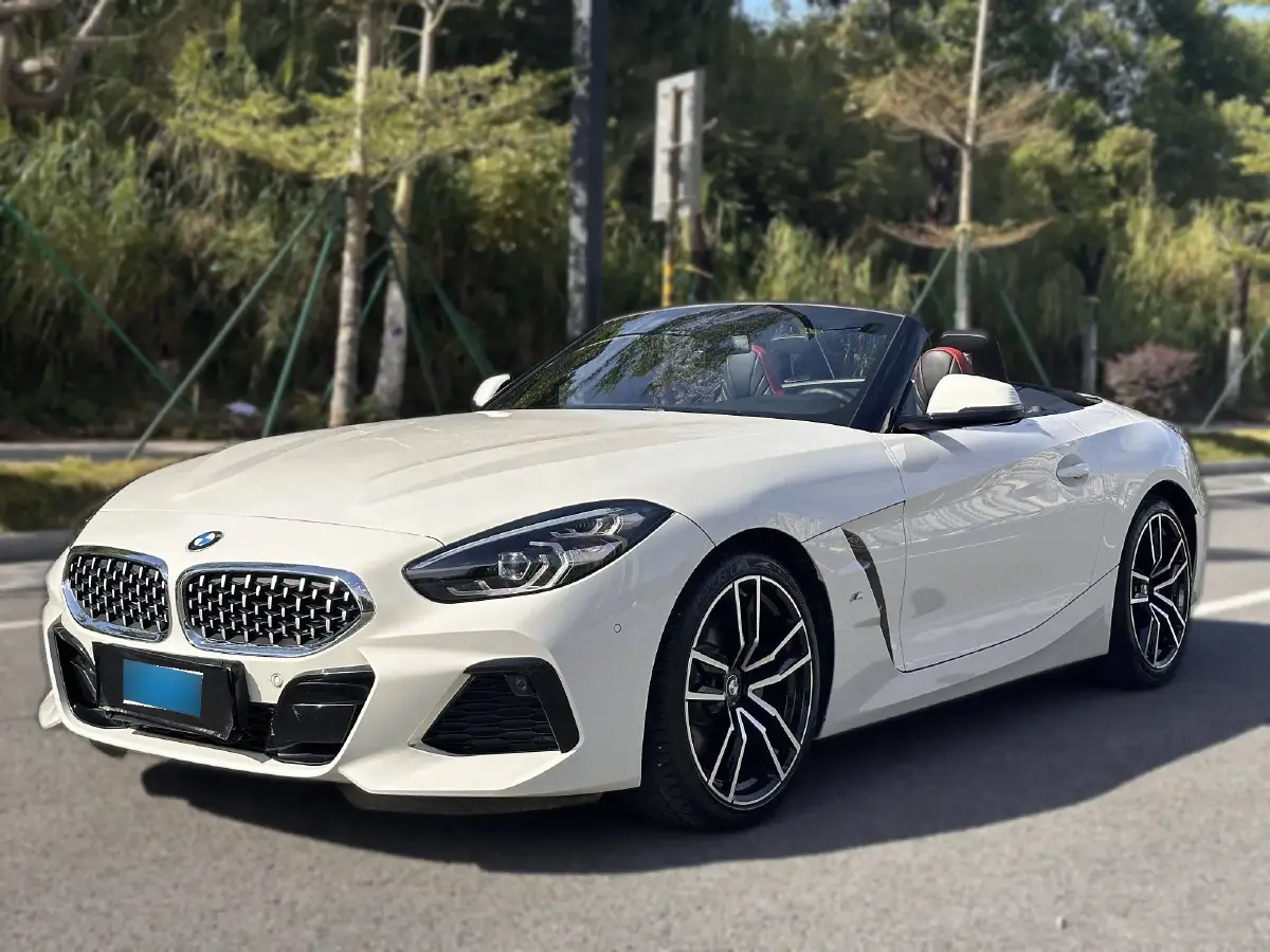2019 BMW Z4 2.0T 197HP L4 8AT