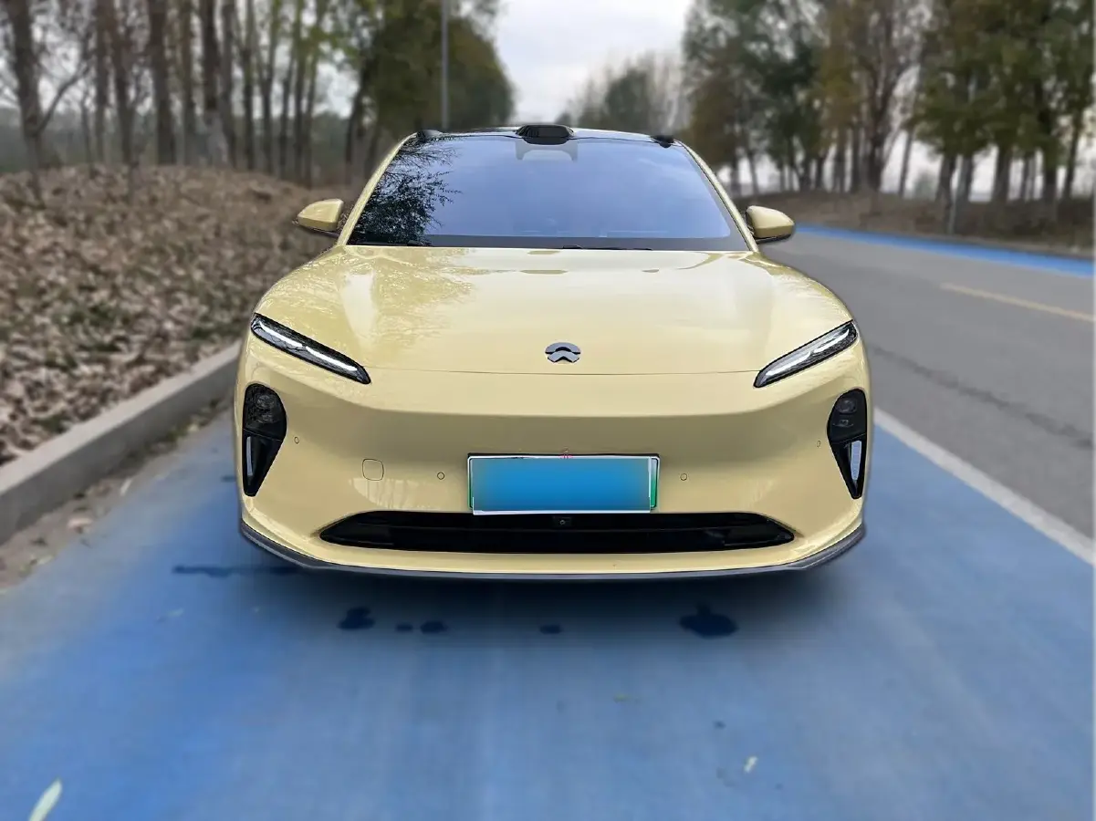 2022 NIO ET5 BEV 75KWH