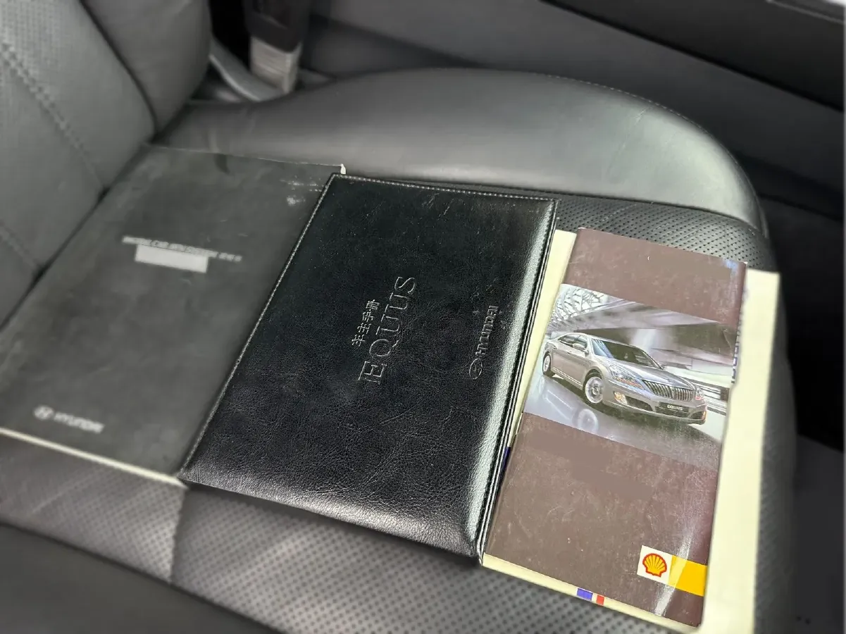 2012 Hyundai Equus 3.8L 335HP V6 8AT,autocango,china used car exporter,china ev exporter,chinese used car exporter,chinese used ev exporter