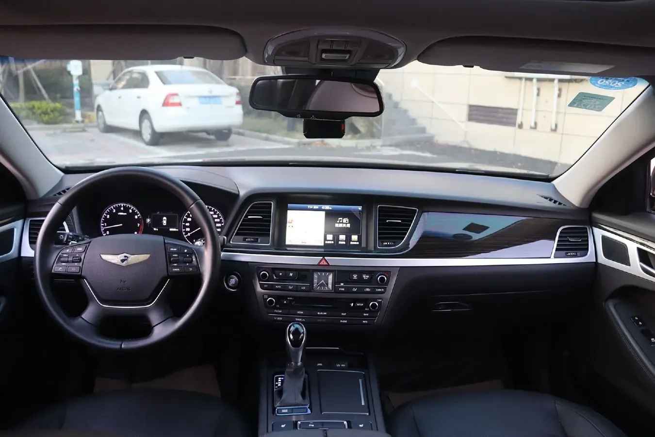 2015 Hyundai Cenesis 3.0L 257HP V6 8AT,autocango,china used car exporter,china ev exporter,chinese used car exporter,chinese used ev exporter