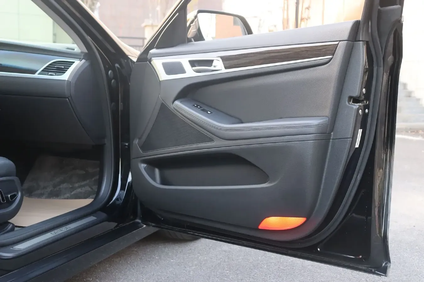 2015 Hyundai Cenesis 3.0L 257HP V6 8AT,autocango,china used car exporter,china ev exporter,chinese used car exporter,chinese used ev exporter