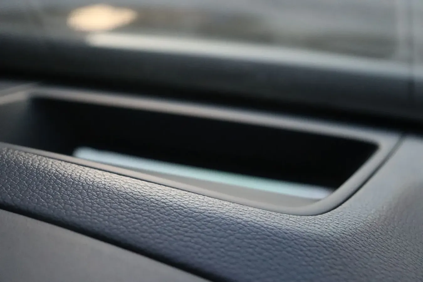 2015 Hyundai Cenesis 3.0L 257HP V6 8AT,autocango,china used car exporter,china ev exporter,chinese used car exporter,chinese used ev exporter