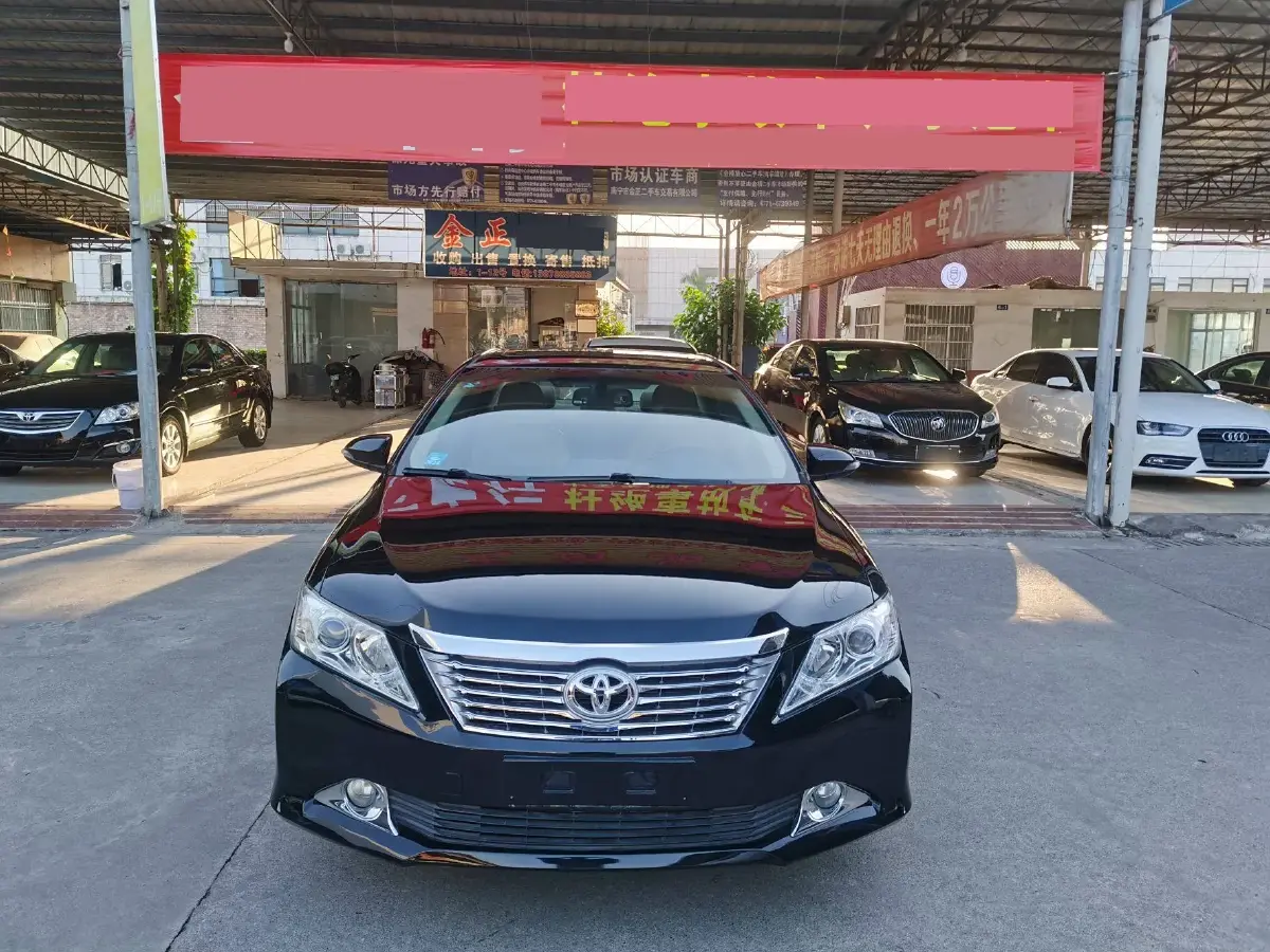 2013 Toyota Camry 2.0L 148HP L4 4AT