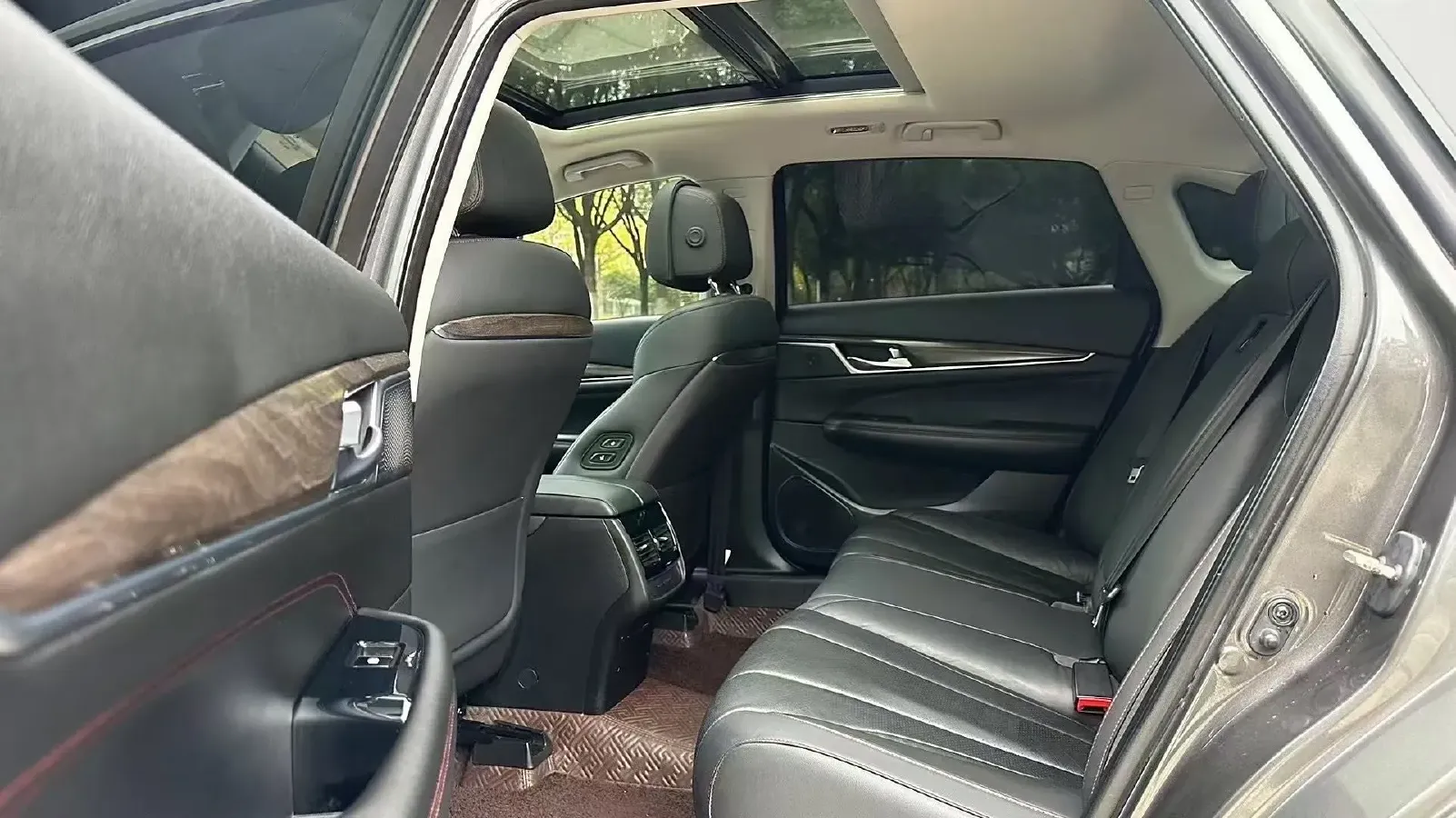 2020 GAC Trumpchi GA8 2.0T 252HP L4 6AT,autocango,china used car exporter,china ev exporter,chinese used car exporter,chinese used ev exporter