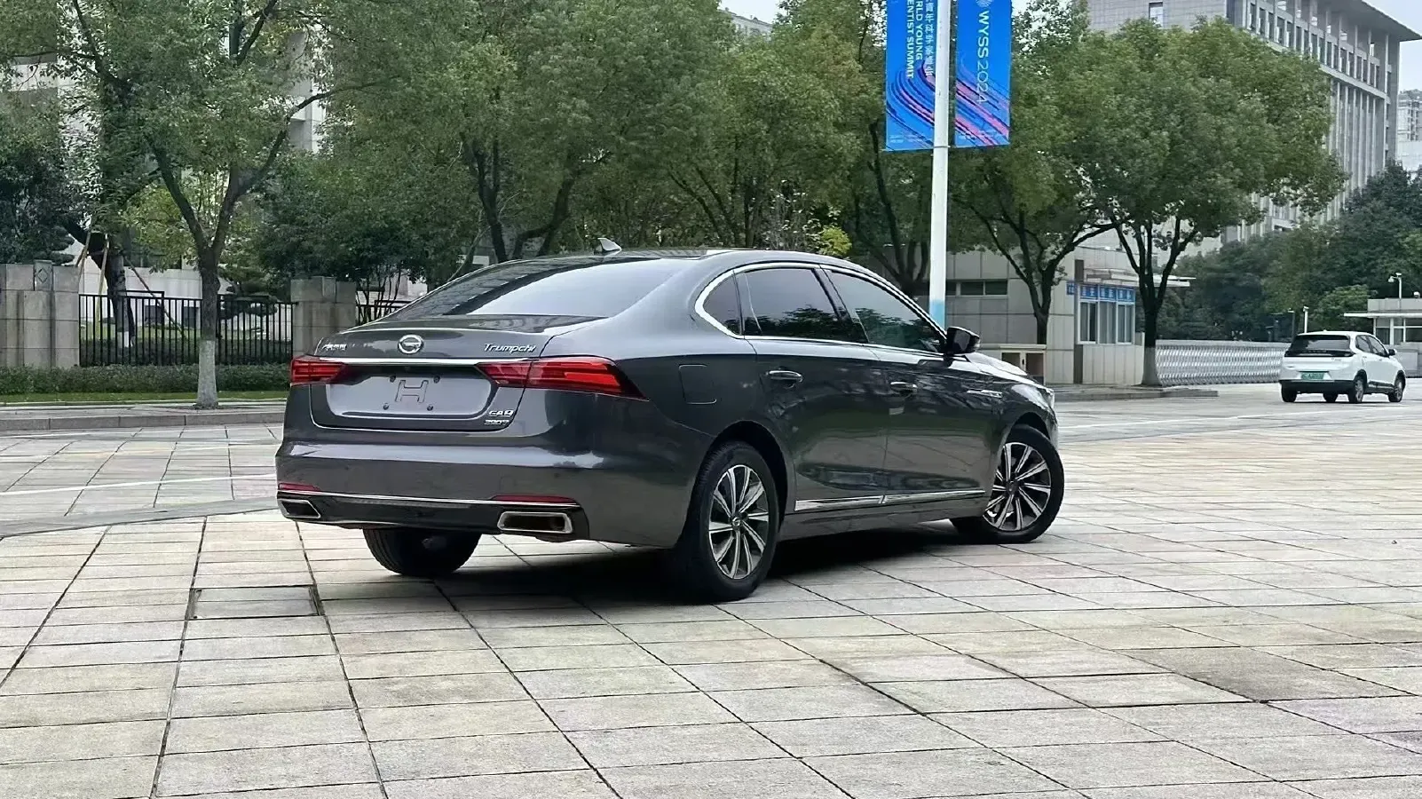 2020 GAC Trumpchi GA8 2.0T 252HP L4 6AT,autocango,china used car exporter,china ev exporter,chinese used car exporter,chinese used ev exporter