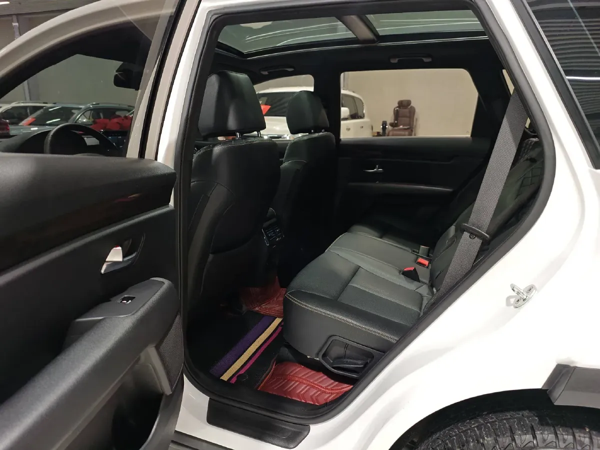 2017 Kia KX7 2.0T 241HP L4 6AT,autocango,china used car exporter,china ev exporter,chinese used car exporter,chinese used ev exporter