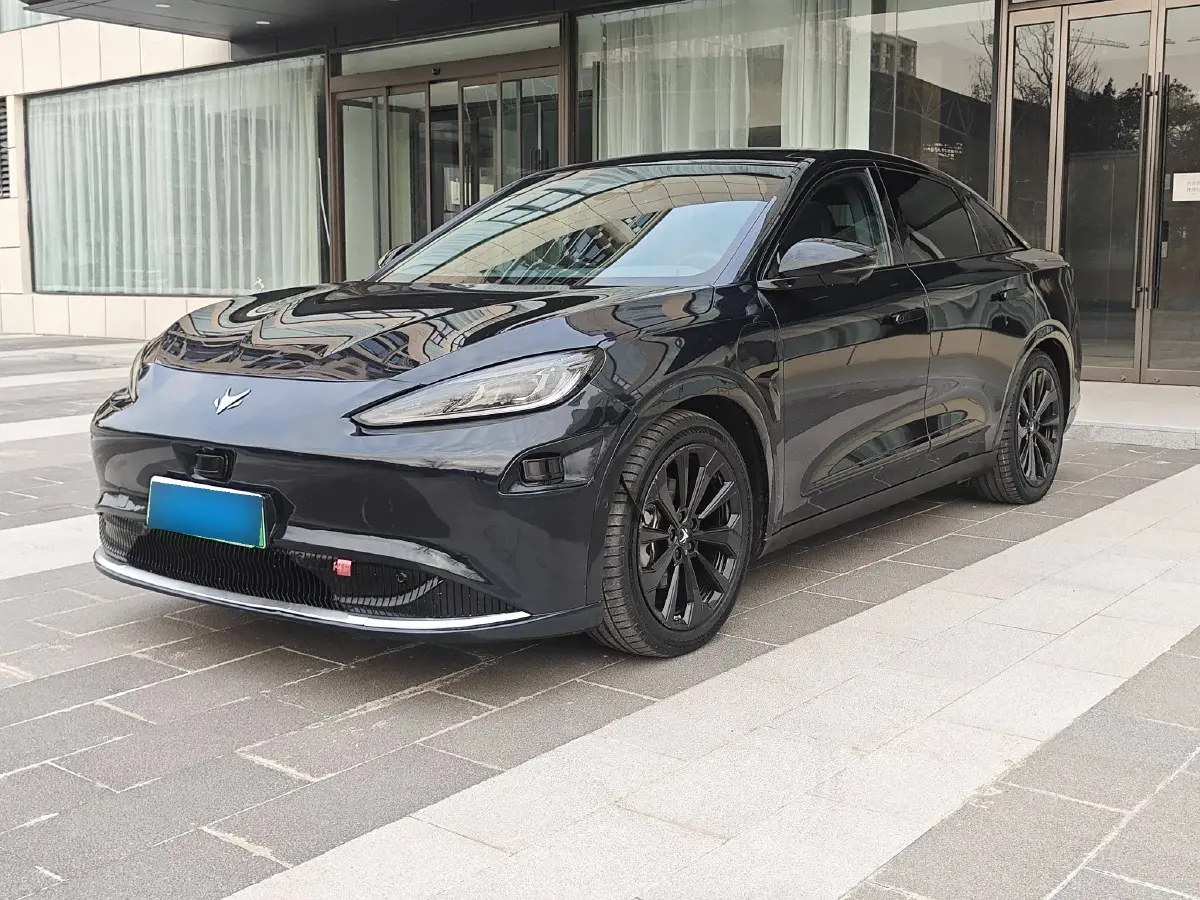 2022 ARCFOX αS BEV 74.5KWH