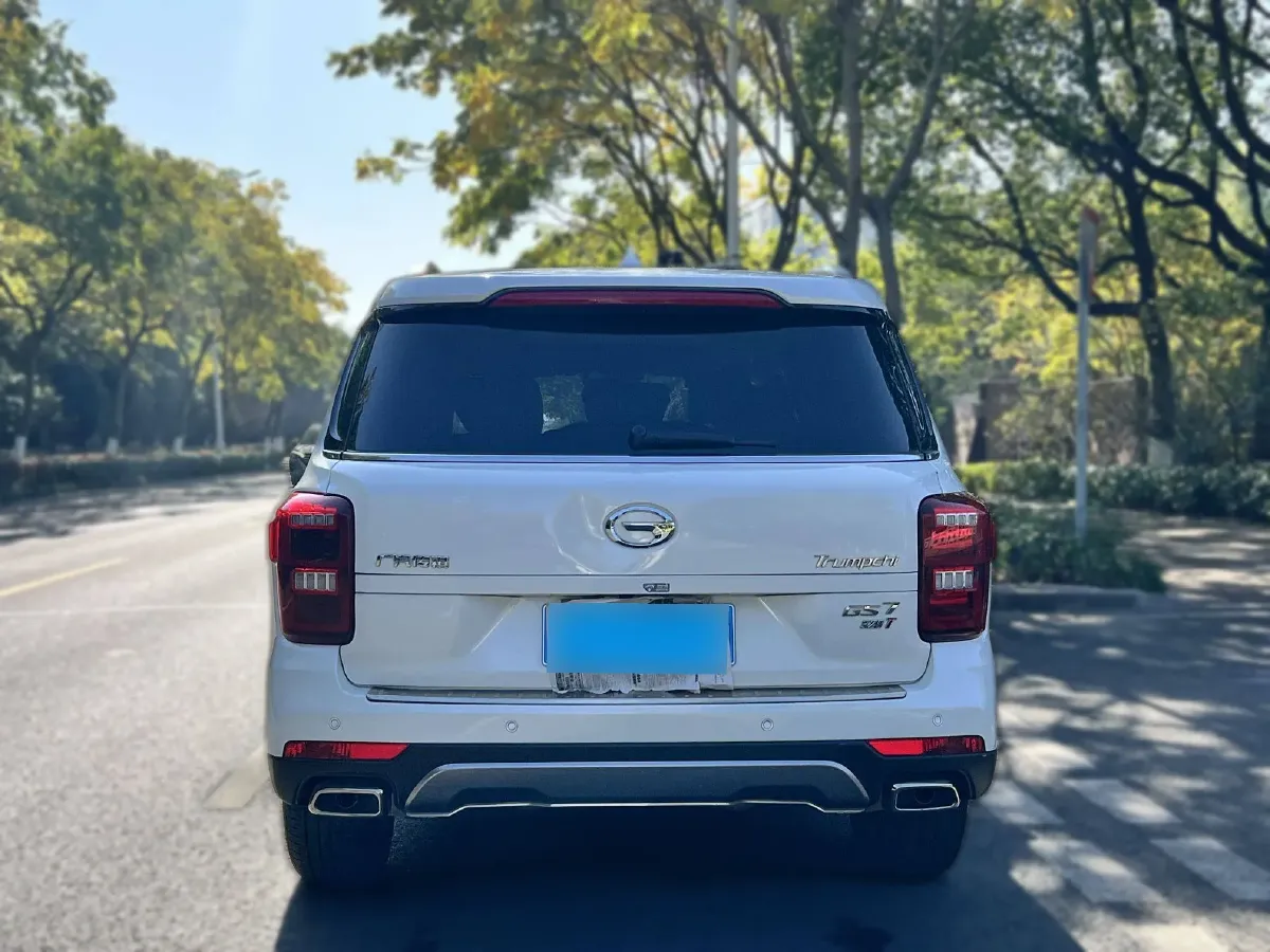 2017 GAC Trumpchi GS7 2.0T 201HP L4 6AT,autocango,china used car exporter,china ev exporter,chinese used car exporter,chinese used ev exporter