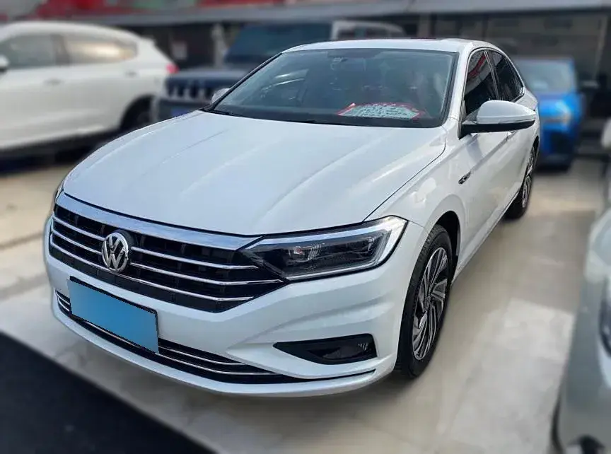 2021 Volkswagen Sagitar 1.4T 150HP L4 7DCT