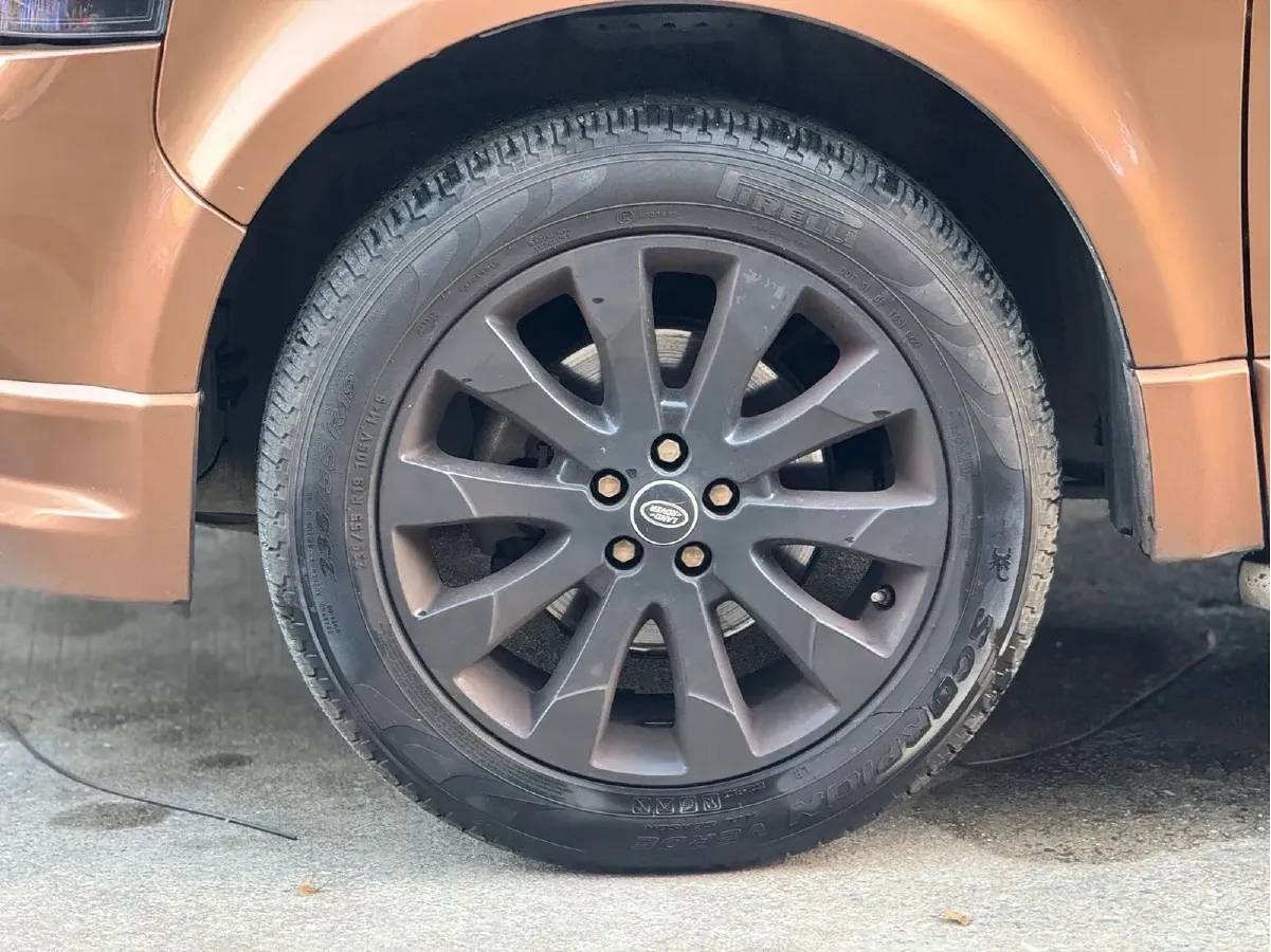 2015 Land Rover Freelander 2 2.0T 240HP L4 6AT,autocango,china used car exporter,china ev exporter,chinese used car exporter,chinese used ev exporter