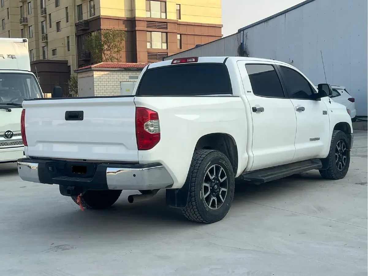 2014 Toyota Tundra 5.7L 386HP V8 6AT,autocango,china used car exporter,china ev exporter,chinese used car exporter,chinese used ev exporter