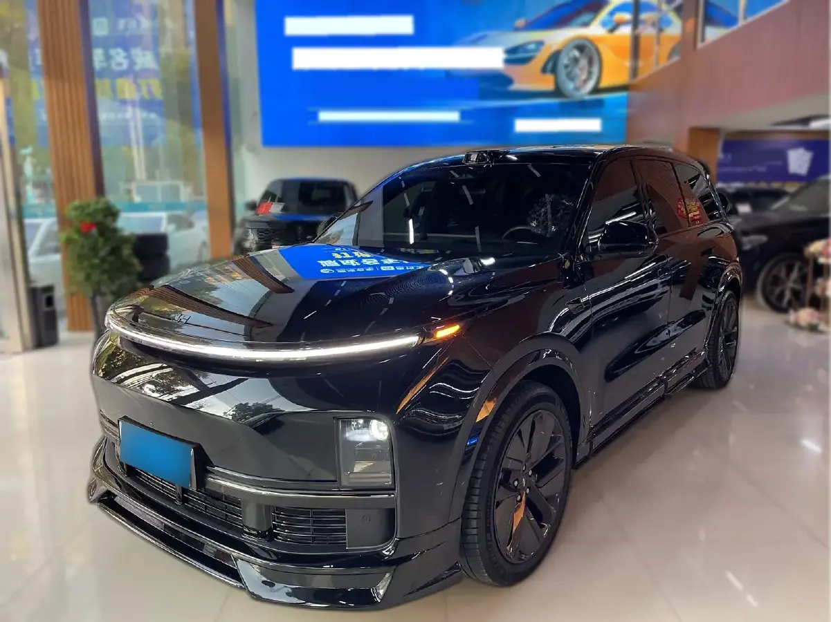 2022 Li L9 Range Extended 154HP REEV 42.6KWH