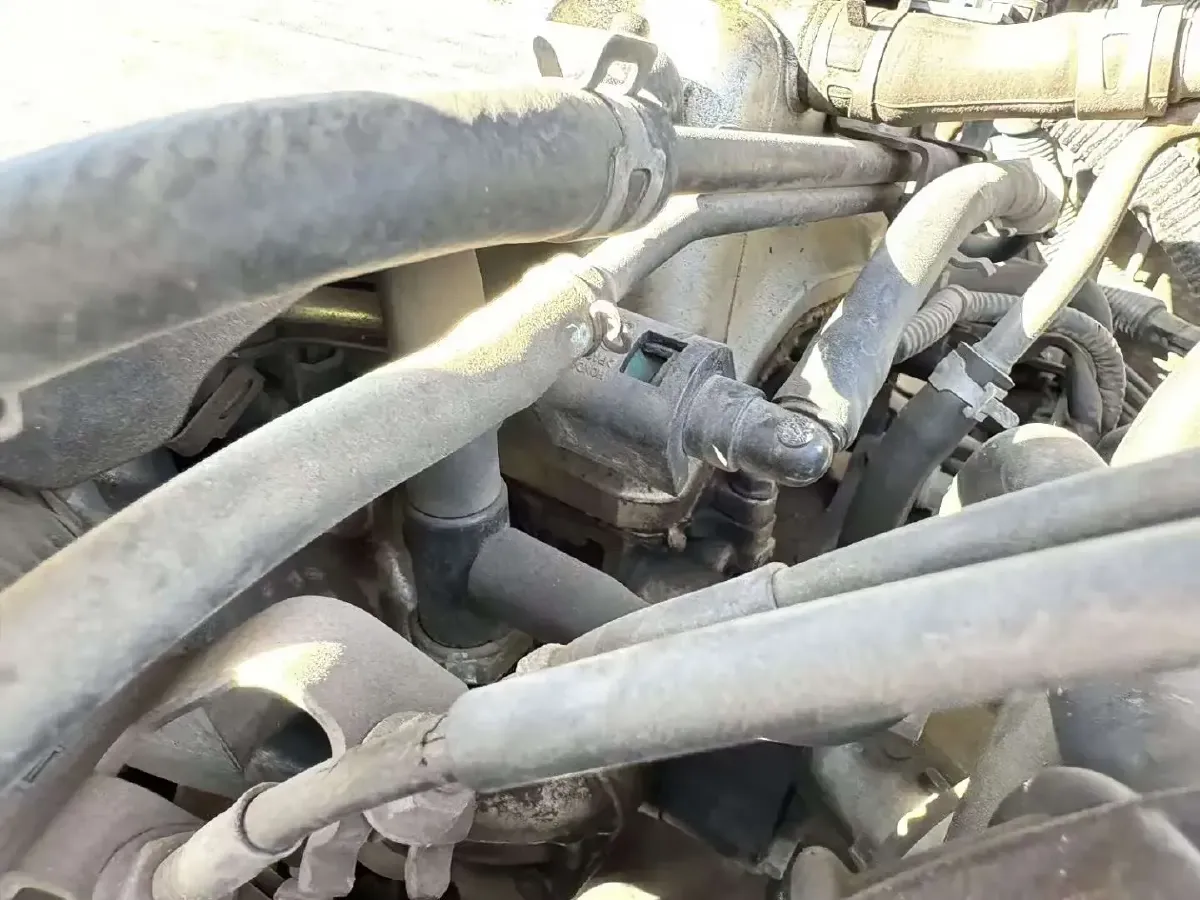 2012 Toyota Prius 1.8L 99HP L4 E-CVT Hybrid,autocango,china used car exporter,china ev exporter,chinese used car exporter,chinese used ev exporter