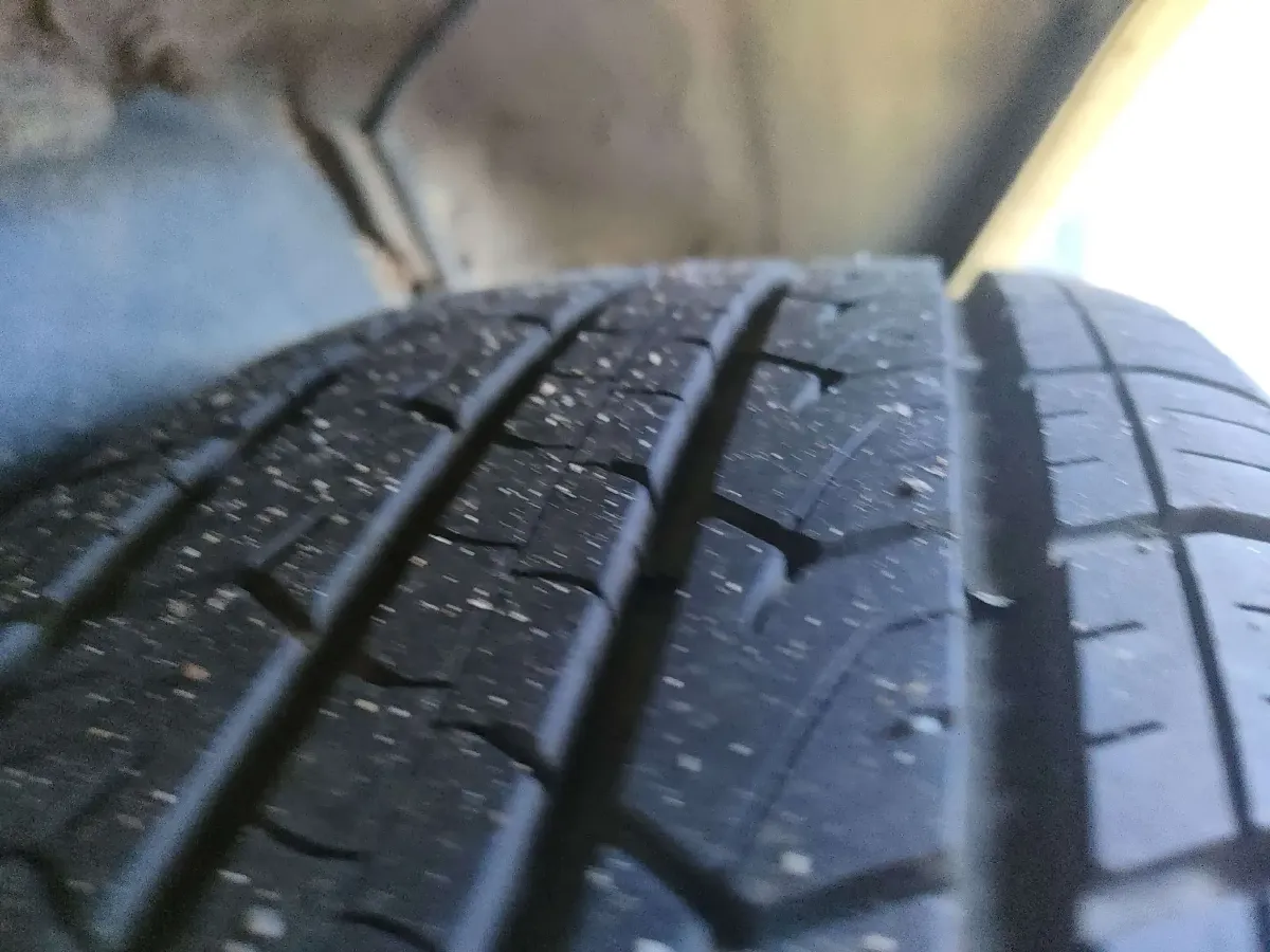 2012 Toyota Prius 1.8L 99HP L4 E-CVT Hybrid,autocango,china used car exporter,china ev exporter,chinese used car exporter,chinese used ev exporter