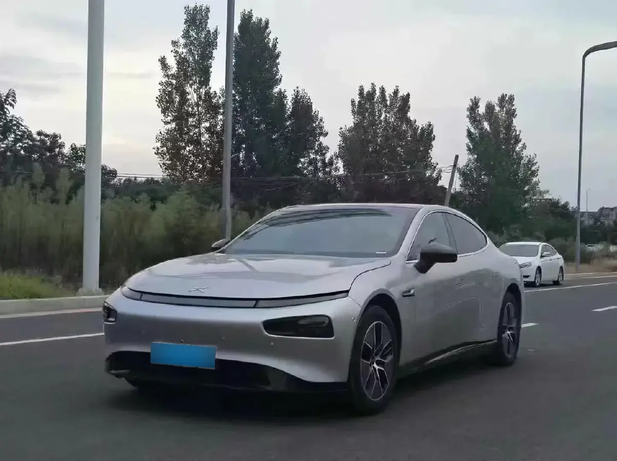 2024 Xpeng P7 BEV 64.4KWH